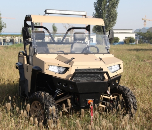 UTV de tração nas quatro rodas automática