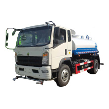 Sinotruk 4x2 8CBM 8000liters Water Distributor Truck