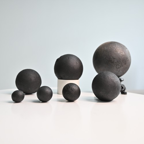 Small - size Alumina Grinding Balls