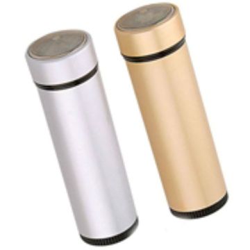 Precision Battery Powered Shaver for Smooth Skin