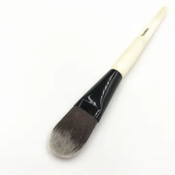 Professional BB Tongue Shape Flat Liquid Foundation Medium Cream Brush Concealer Makeup Brush