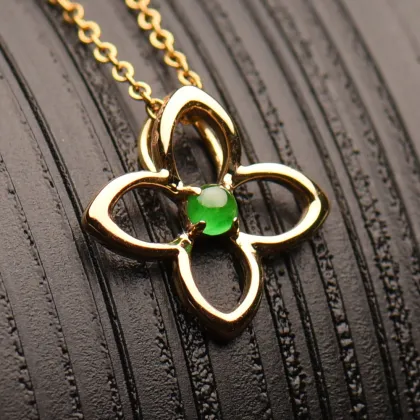 OEM Wholesale Jadeite Pendant Carved Jade Pendant