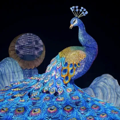 "Peacock Screen" - the perfect fusion of oriental aesthetics and smart technology