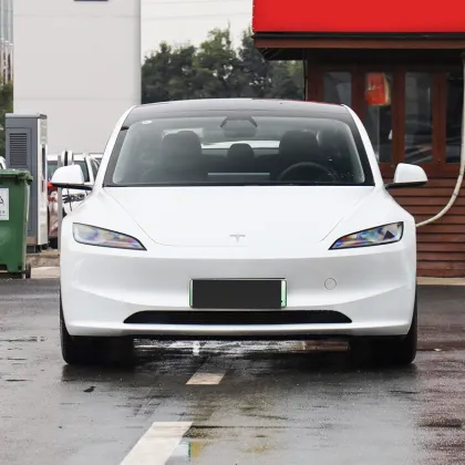 High-Speed 200km/h 4WD Tesla Model 3 Electric Cars For Sale