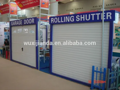 New design woodgrain sectional top 10 garage door