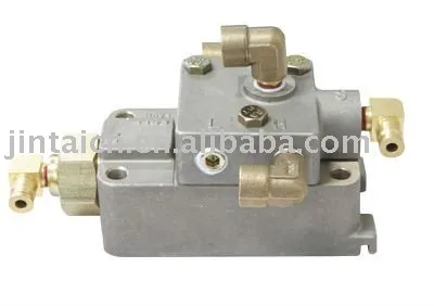 FULLER SLAVE VALVE A-5000 GEARBOX VAVLE DELONGF3000