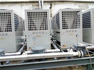 Indoor Pool thermostatic heat pump