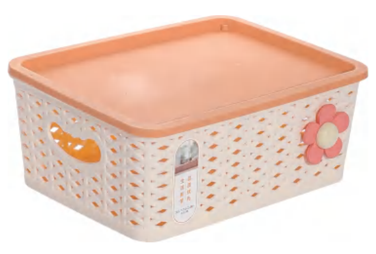 Versatile Storage Basket Plastic Weave Basket with Handle