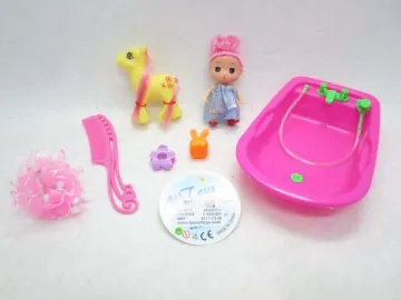 BATHTUB WITH DOLL