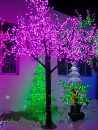Realistic Led Tree Light