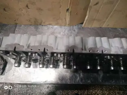 deutz TCD2013L062V  cylinder head