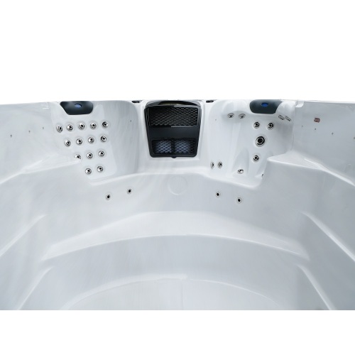 Luxury 2 person swimming pool with Balboa