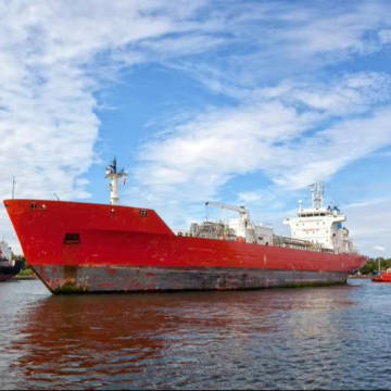 Safe Long-Lasting Oil Tankers