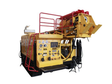 Hydraulic Crawler Mounted Drill Rig Machine , High Penetration Csd1300g