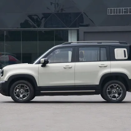 Pure electric car Baojun Yueye PLUS
