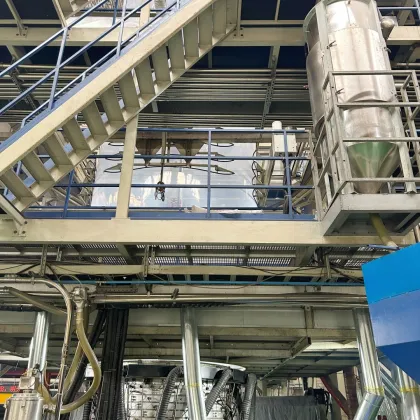 Peak heat blocking greenhouse films