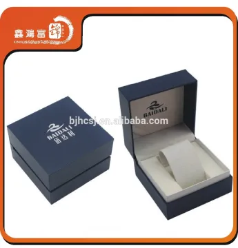 2017 fashion custom gift paper box with insert foam