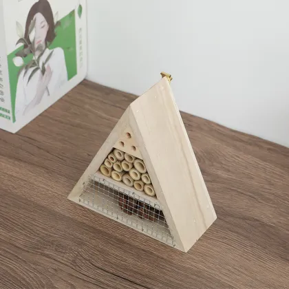Triangle Wood Garden Ladybugs Carpenter House Bee Hotel Insect House Bee House for Garden