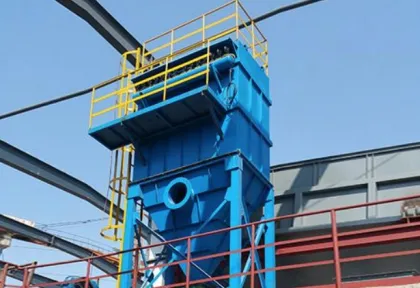 Bin roof dust collector with advanced filtration