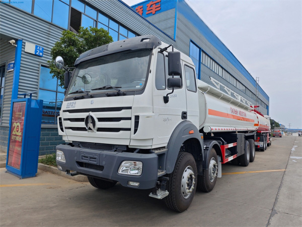 BEIBEN 8X4 290HP 20CBM TANHER CAMINHER