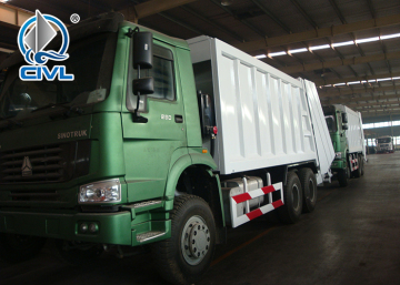 Sinotruk Caminhão de lixo comprimido