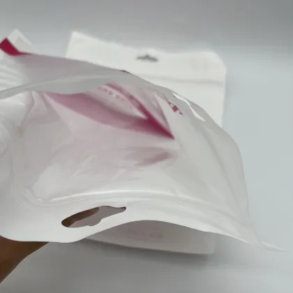 Custom Design Plastic laminated USB cable packaging bag for phone charger packaging