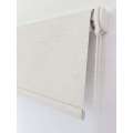 100% Polyestermaterial Blackout Roller Blind UV -Schutz