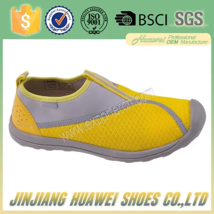 2017 New Mold Water Walking Shoes Sand Shoes Aqua Rubber sole shoes