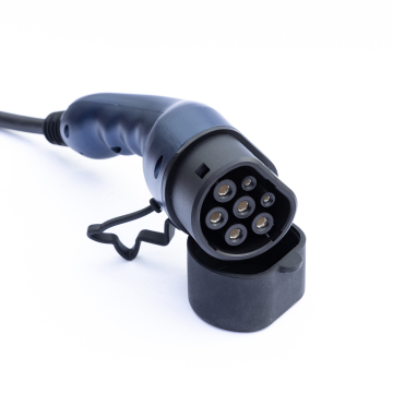 China DC EV Charger Type 2 80A CCS2 Combo2 Ev Charging Plug Connector
