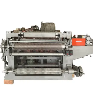 Electric Galvanized Iron Welded Mild Steel Wire Mesh Fence Making Machine Manufacturers