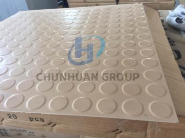 Colorful  Round Stud Rubber Tiles