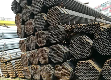 Blast furnace oxygen blowing pipe
