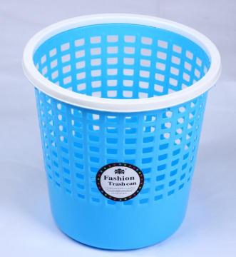 Daily-use plastic garbage can