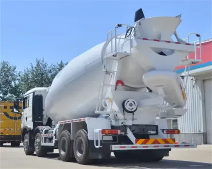HOWO Construction Mixing Drum Truck