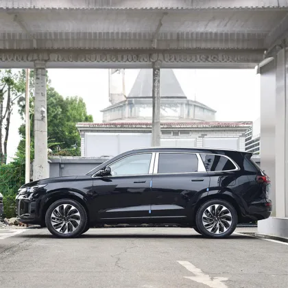 AITO M7: HWAUEI's New Energy Electric SUV