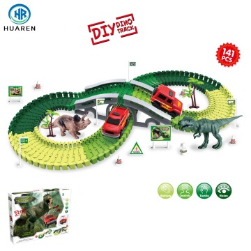 แทร็กการแข่งรถแทร็กการผจญภัยแทร็กของ TOY TROT