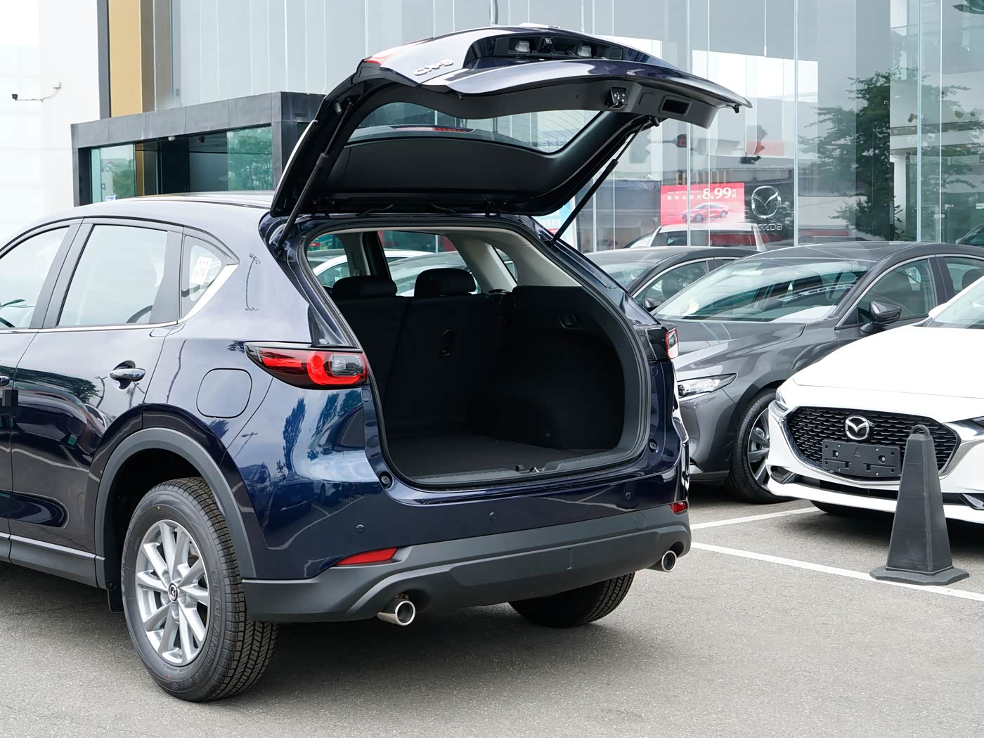 2.0L Automatic 2WD Comfort Model