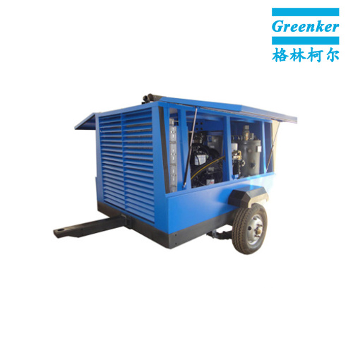 ضاغط هواء لولبي محمول يعمل بالديزل