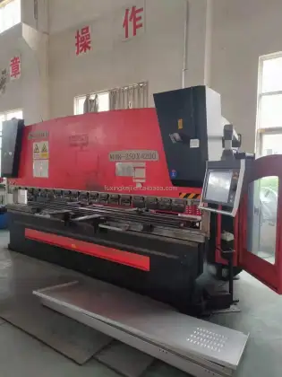 YANGLI 250T 4200mm CNC Steel Plate Bending Machine: A Comprehensive Guide to the Sheet Metal Iron Plate Hydraulic Press Brake Machine