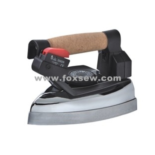 Fer à vapeur électrique