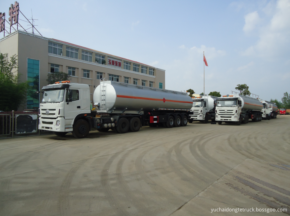 3 axle stainless steel ADR oil tank semi-trailer