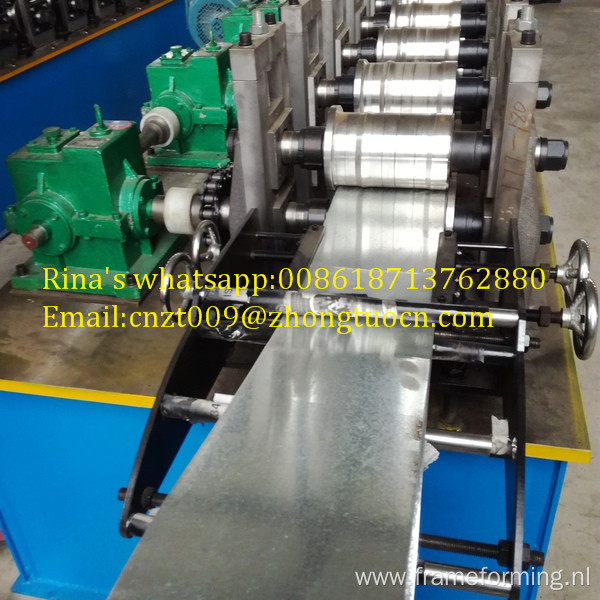 Galvanized Steel roller shutter door machine with punching holes device