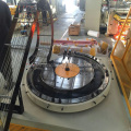 Automatische Curling-Maschine zur Herstellung von Metalldeckeln