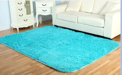 100% polyester bath mat with silky fur