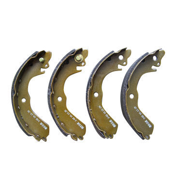Brake shoe K6712 for Mitsubishi, semi-metallic, with good performance
