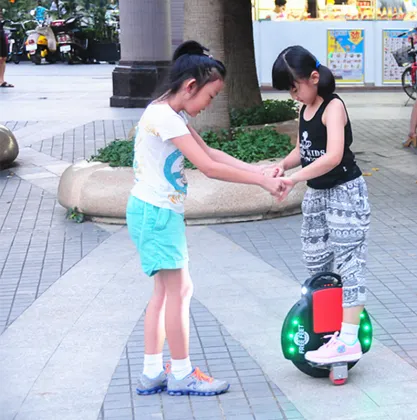 Low price high quality electric self balancing unicycle