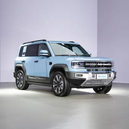 BYD Fang Cheng Bao 5 PHEV: Spacious 4WD Off-Road SUV
