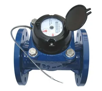 Irrigation water meter with pulse output