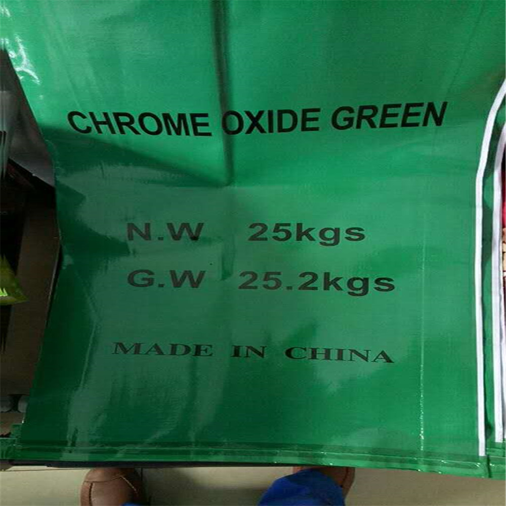 chromium oxide green01.jpg