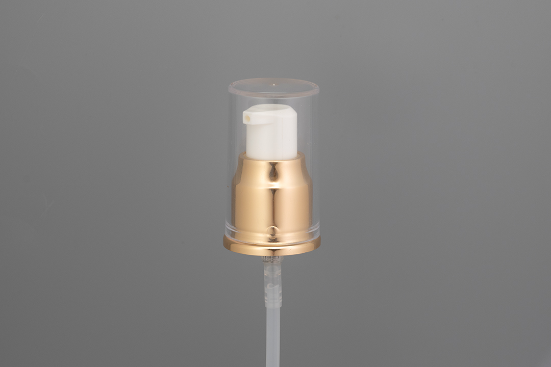 20/410 Shiny Gold Treatment Pump with Full Overcap